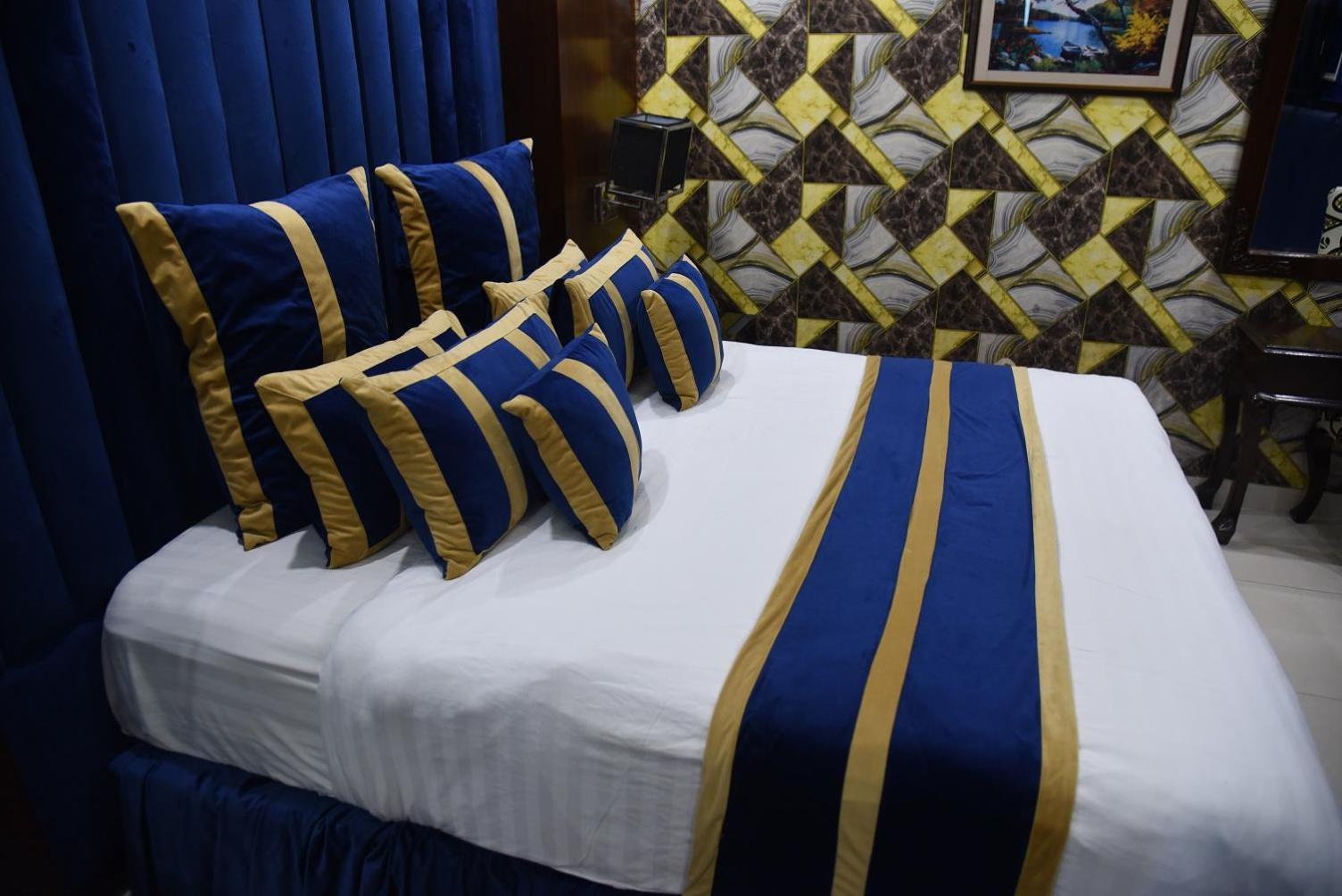 Hilton Suites Лахор Екстериор снимка